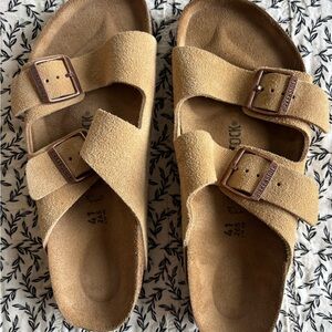 Birkenstock Arizona Suede Sandal in Tan